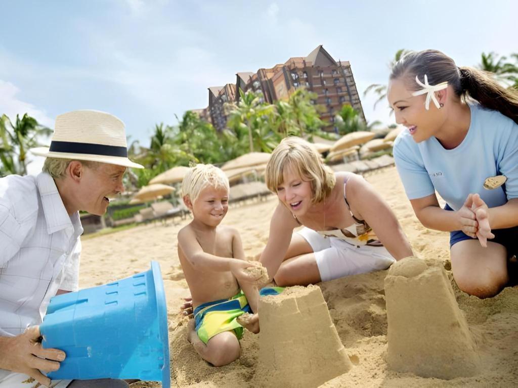 Aulani, A Disney Resort And Spa Honokai Hale Exterior photo